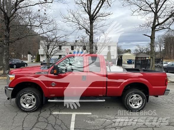 Ford F350 Drugo