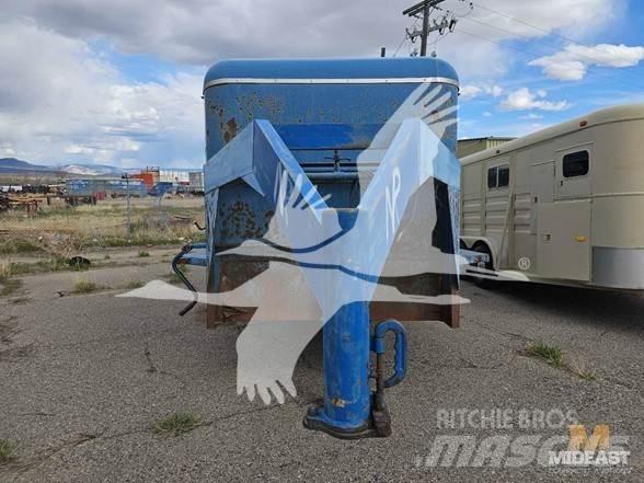  HORSE TRAILER Drugo