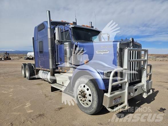 Kenworth W900 Vlačilci