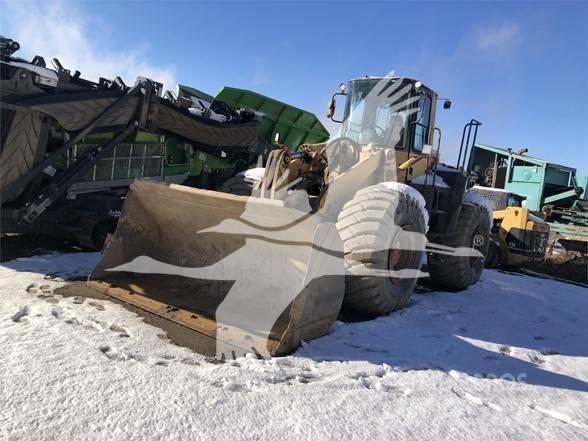Komatsu WA420 Kolesni nakladalci