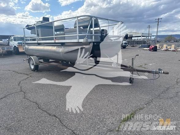  PONTOON BOAT Drugo