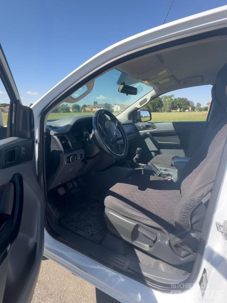 Ford Ranger XL Prekucniki