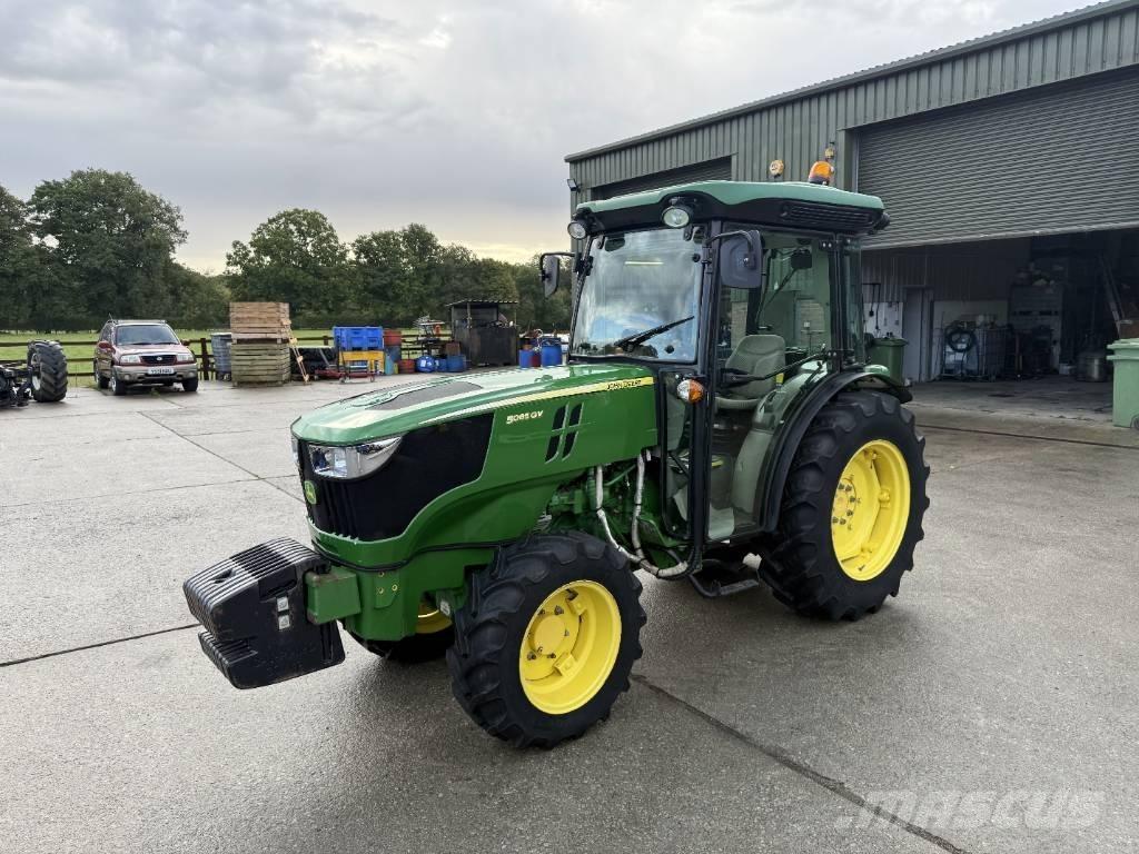 John Deere 5085 GV Traktorji