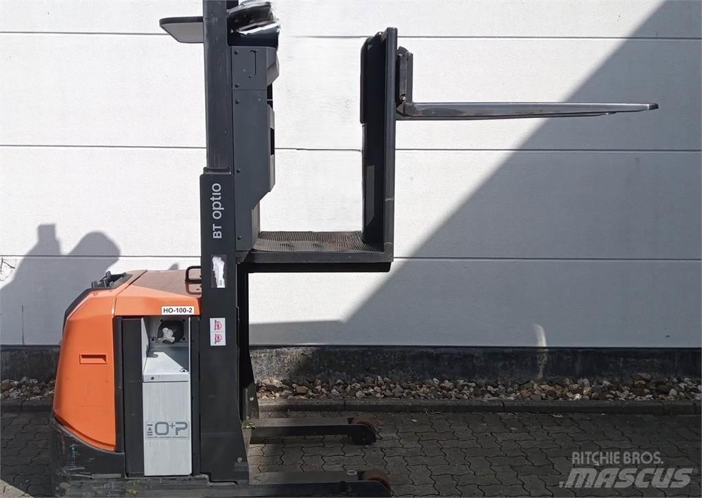Toyota OSE100 Električni nizko dvižni viličar s stojiščem