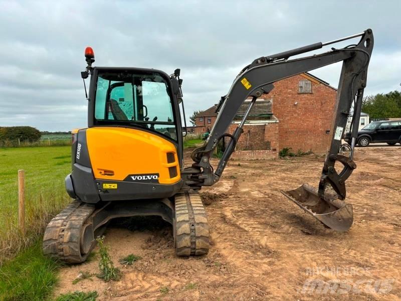 Volvo EC 50 D Mini bagri <7t