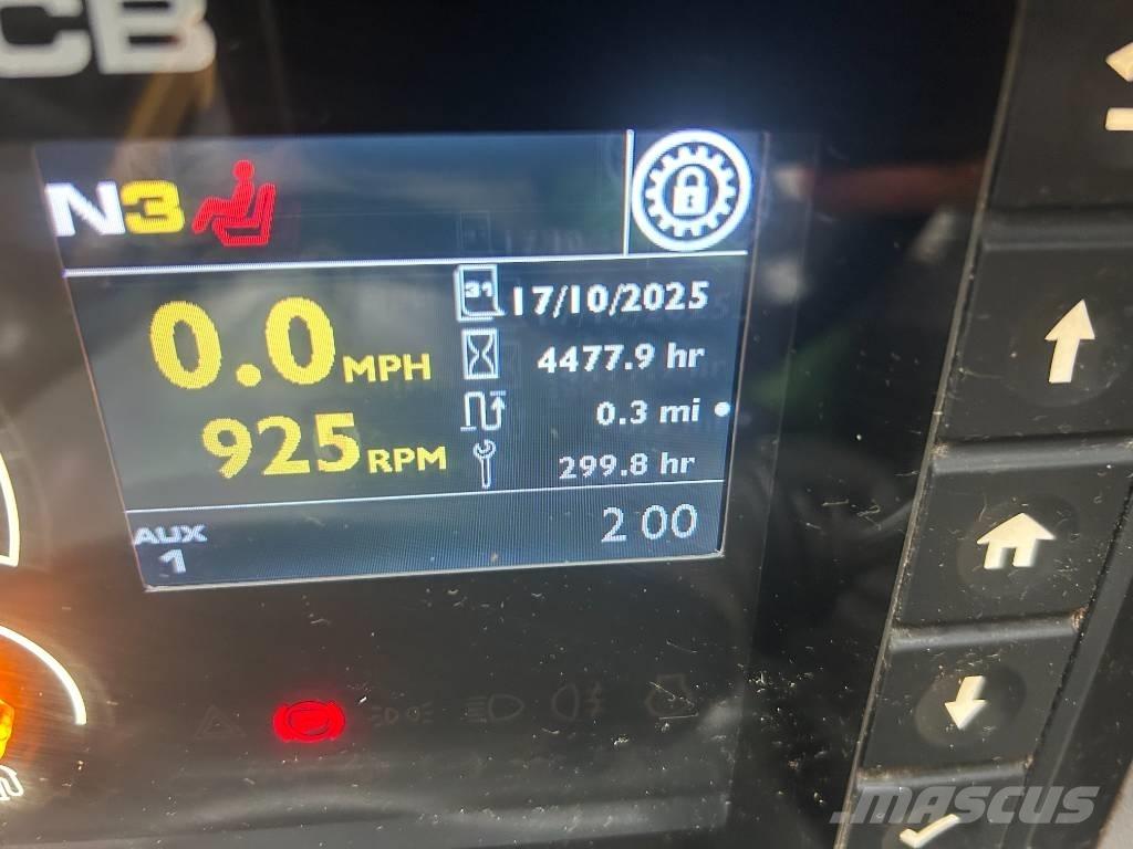 JCB TM420S Kmetijski teleskopski nakladalci