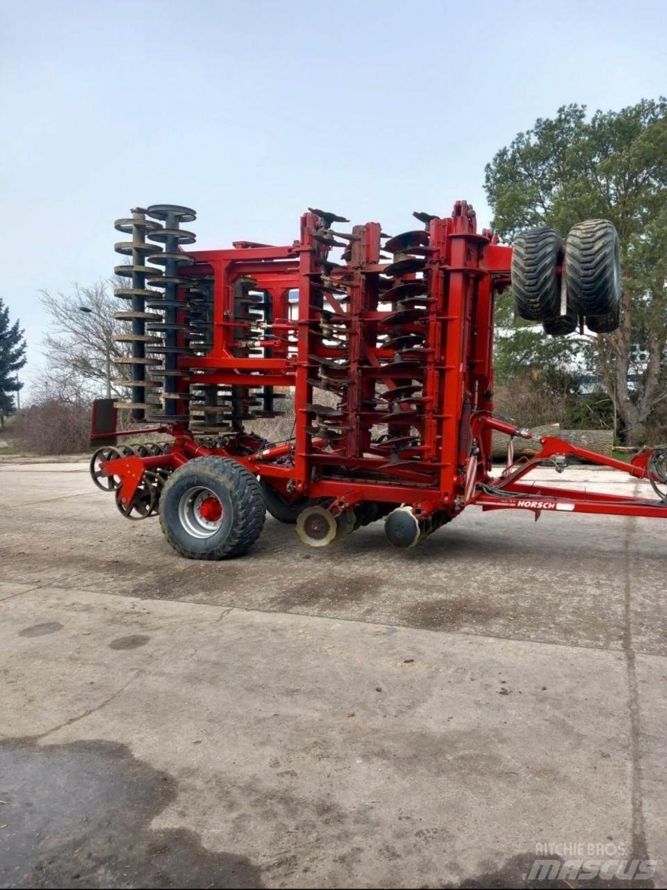 Horsch Joker 12 RT Kolutne brane