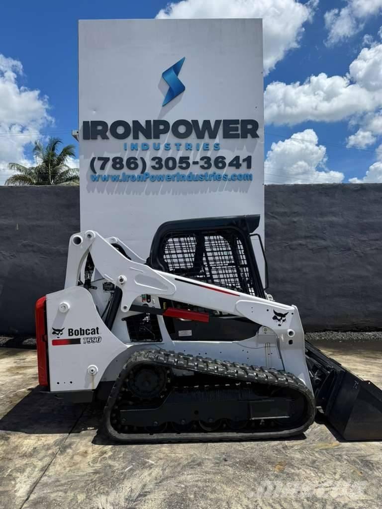 Bobcat T 590 Skid steer mini nakladalci