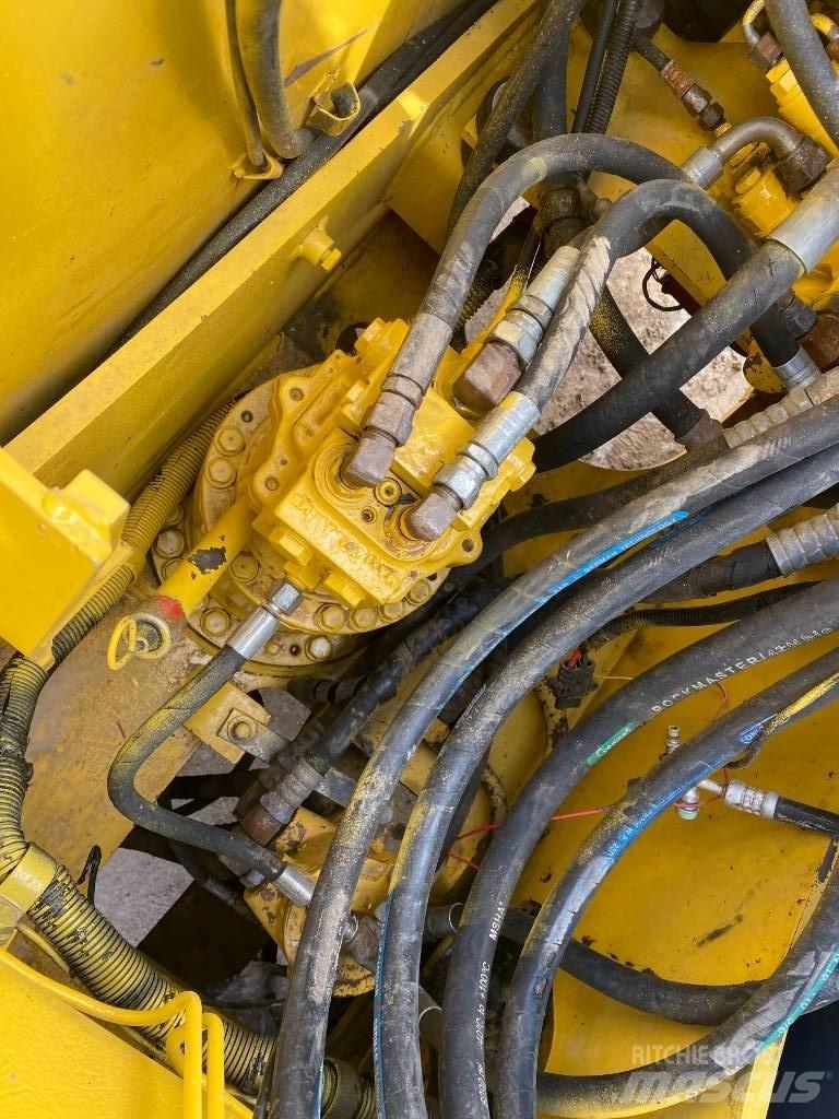 Komatsu PC120 Bagri goseničarji