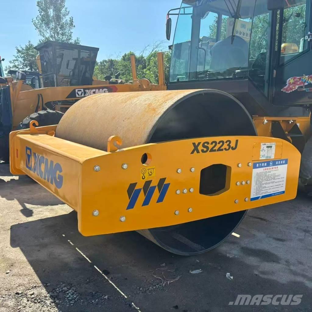 XCMG XS223J Enojni valjarji