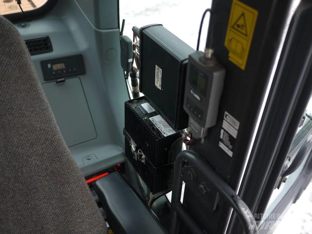 Doosan DX 225 LC Bagri goseničarji