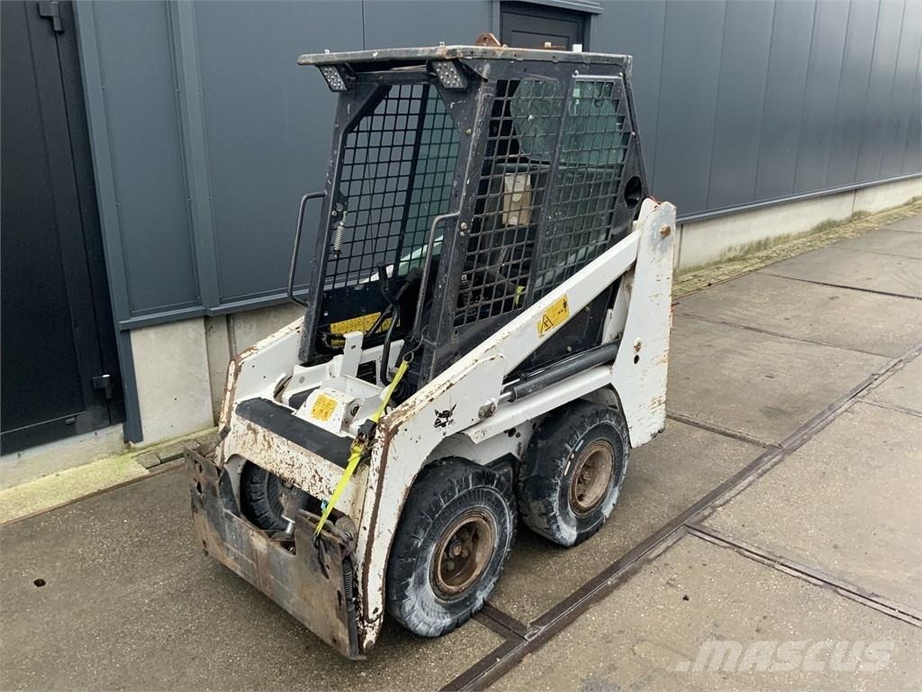 Bobcat S 70 defect! Skid steer mini nakladalci