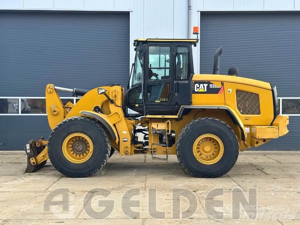 CAT 938M Kolesni nakladalci