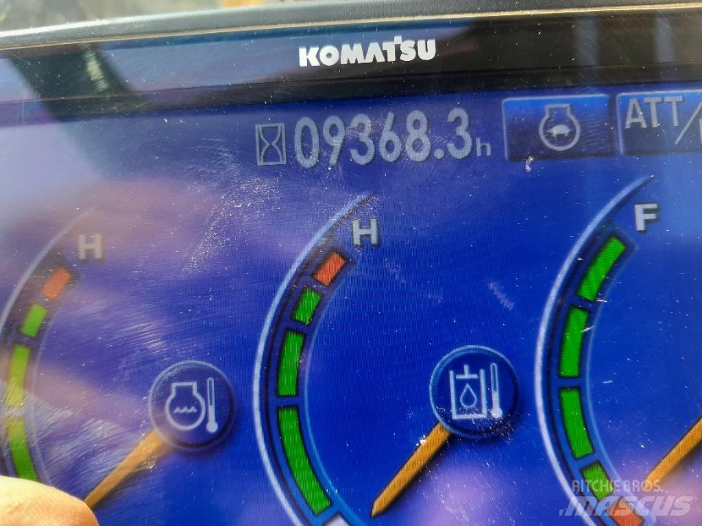 Komatsu PC210LCi-10 Bagri goseničarji