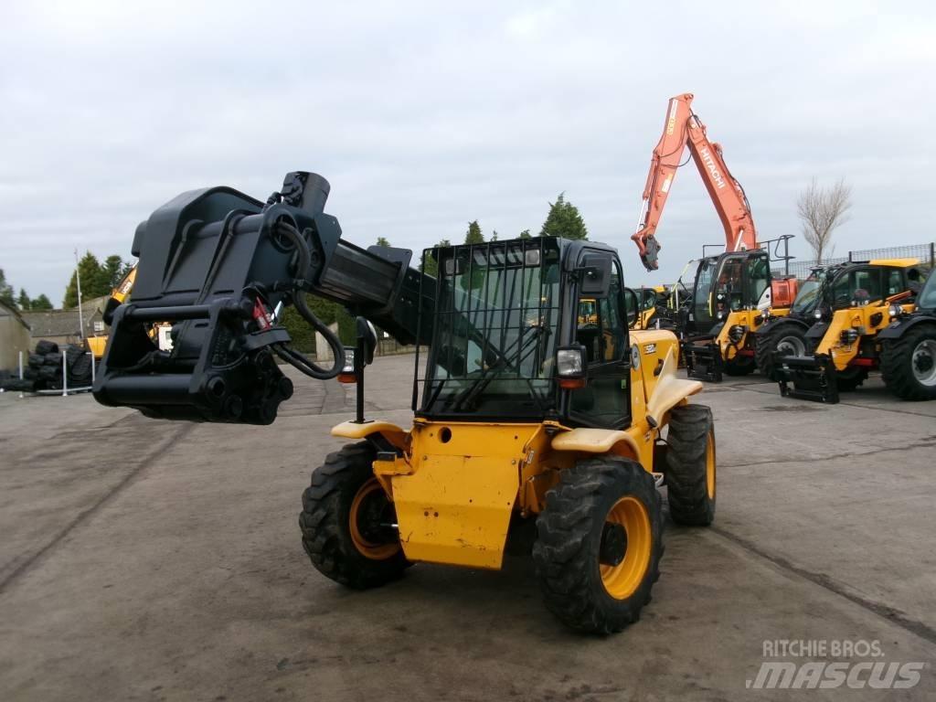 JCB 520-50 Kmetijski teleskopski nakladalci