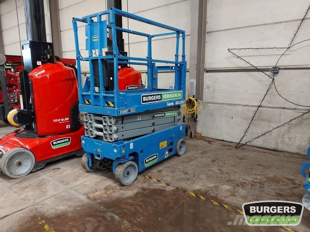 Genie GS1932 Škarjaste dvižne ploščadi