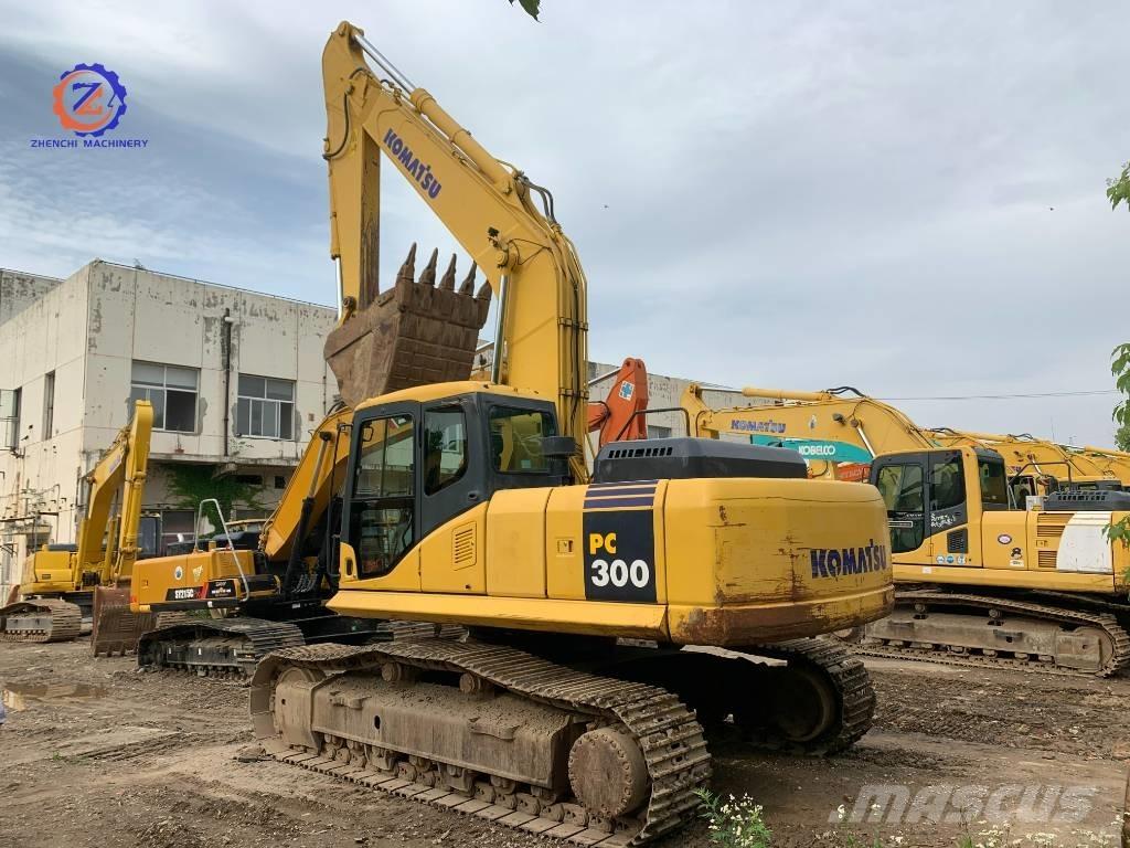 Komatsu PC 300 Bagri goseničarji
