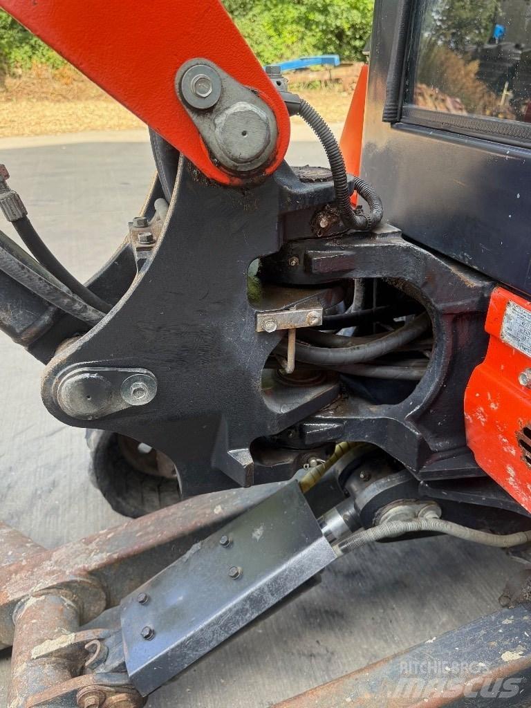 Kubota KX 71 Mini bagri <7t