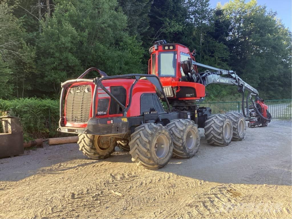 Komatsu 901 XC Harvesterji
