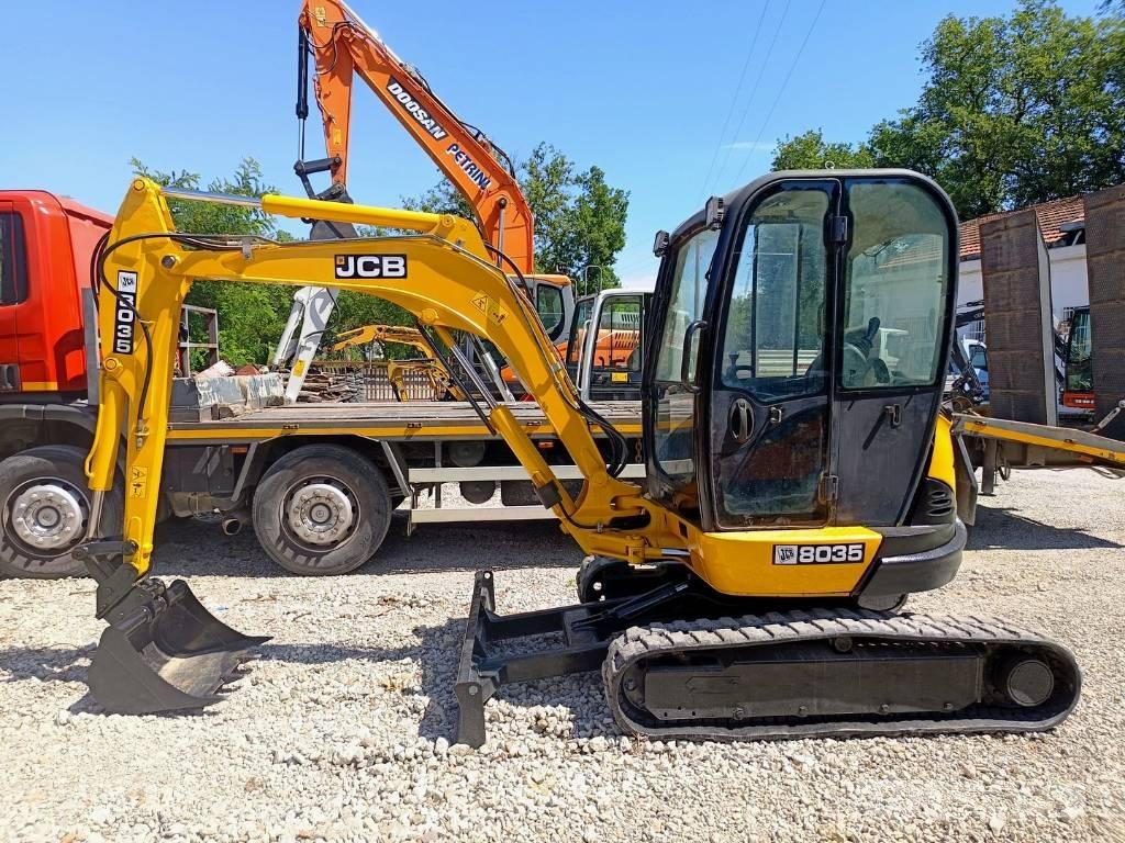 JCB 8035 ZTS Mini bagri <7t