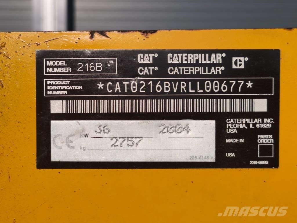 CAT 216 B Mini nakladalci