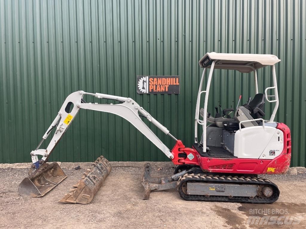 Takeuchi TB 216 Mini bagri <7t