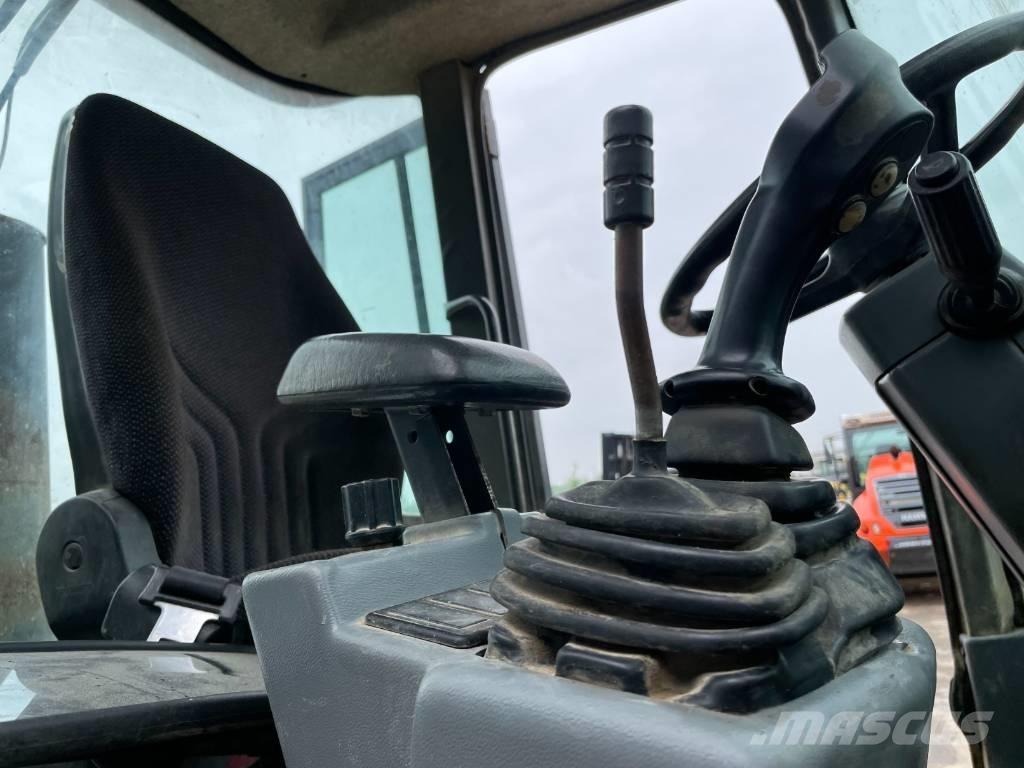 Volvo L 30 ZX Kolesni nakladalci