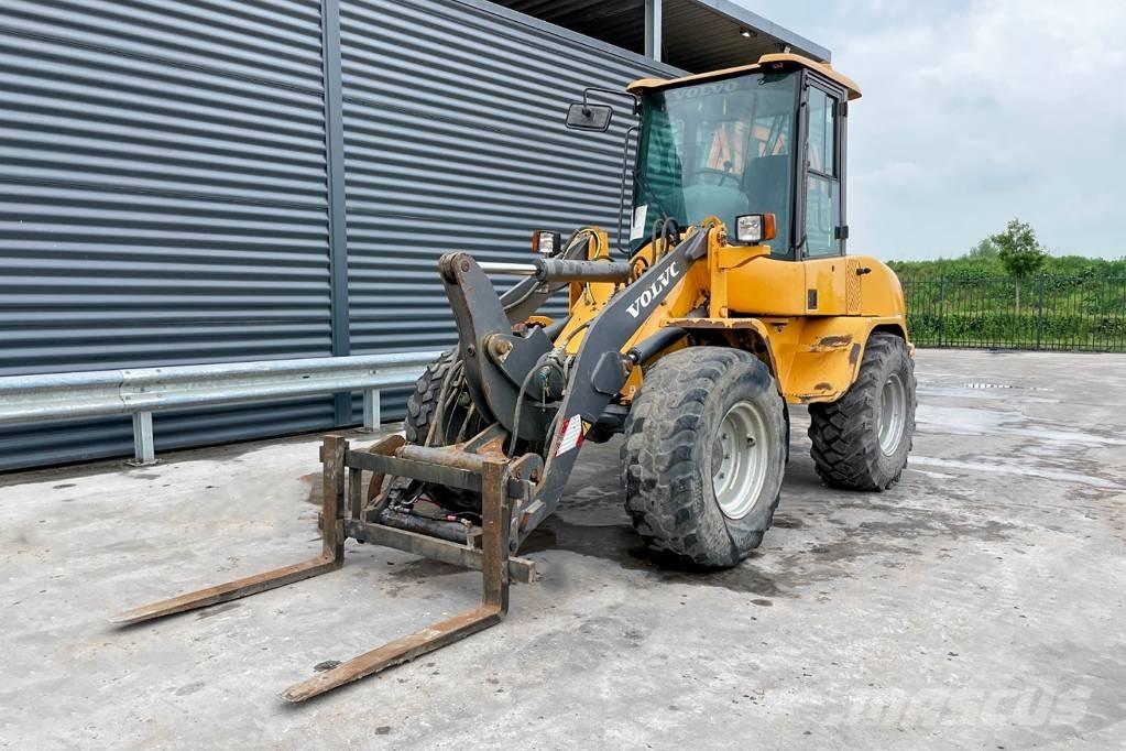 Volvo L 30 ZX Kolesni nakladalci