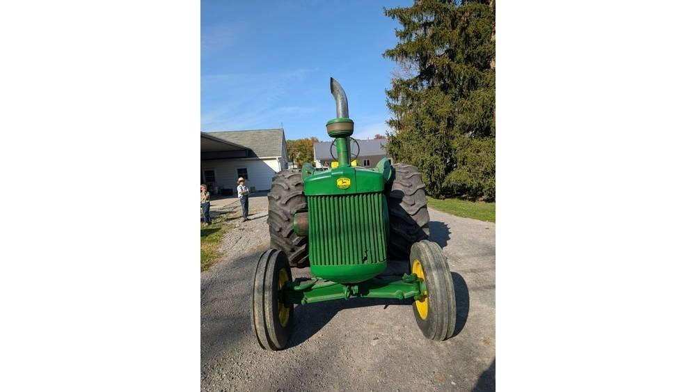 John Deere R Traktorji