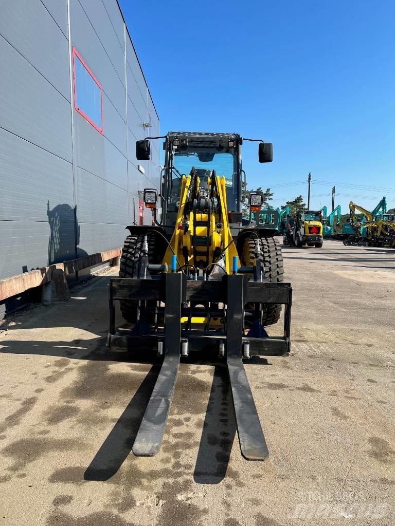 Wacker Neuson WL 70 Kolesni nakladalci