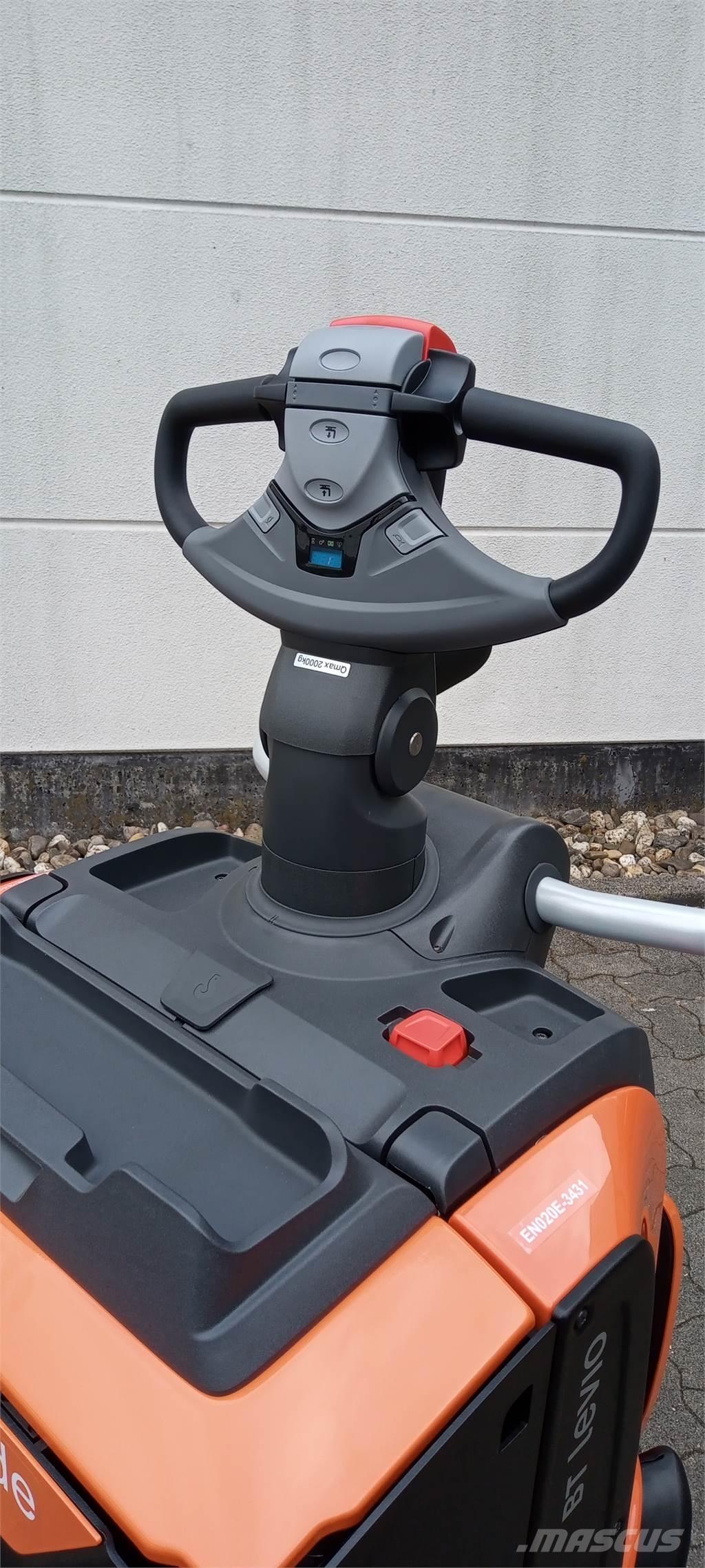 Toyota LPE200 Električni nizko dvižni viličar
