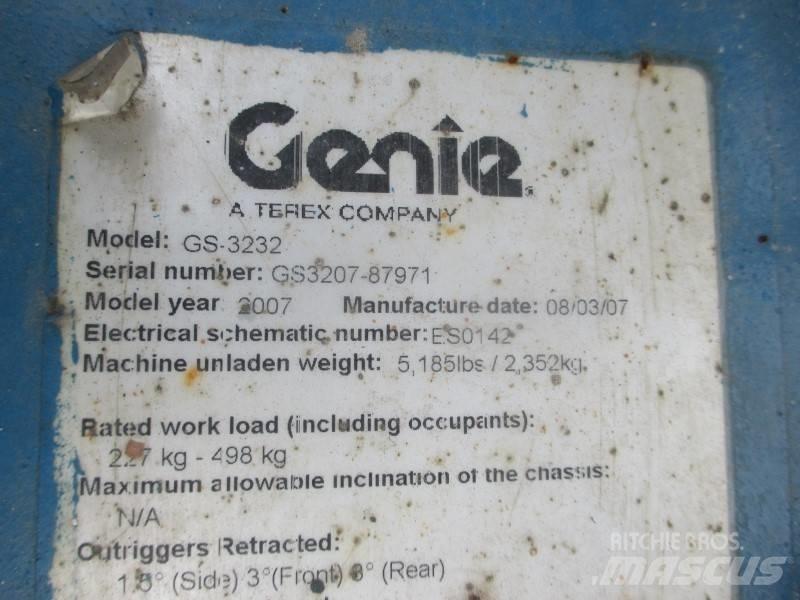 Genie GS 3232 Škarjaste dvižne ploščadi