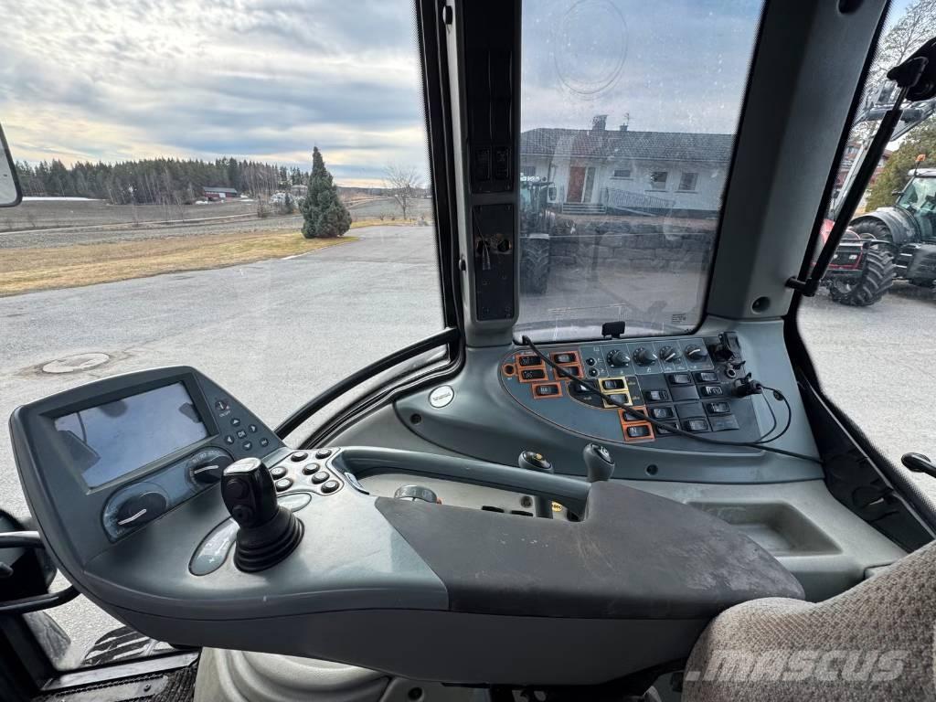 Valtra T 162 Traktorji