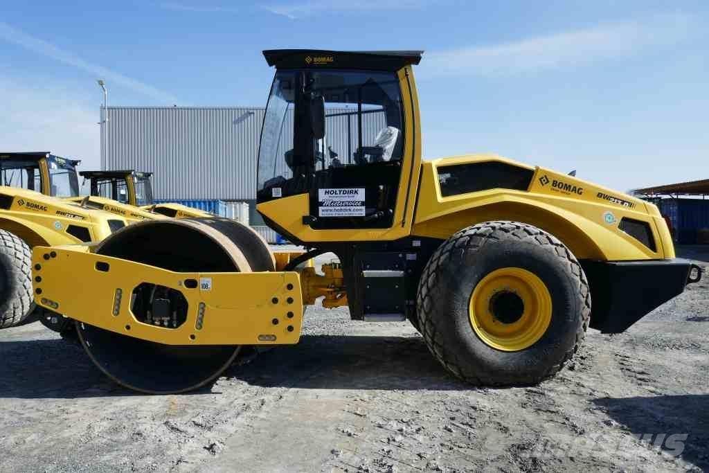 Bomag BW 213 D-5 Kompaktorji tal