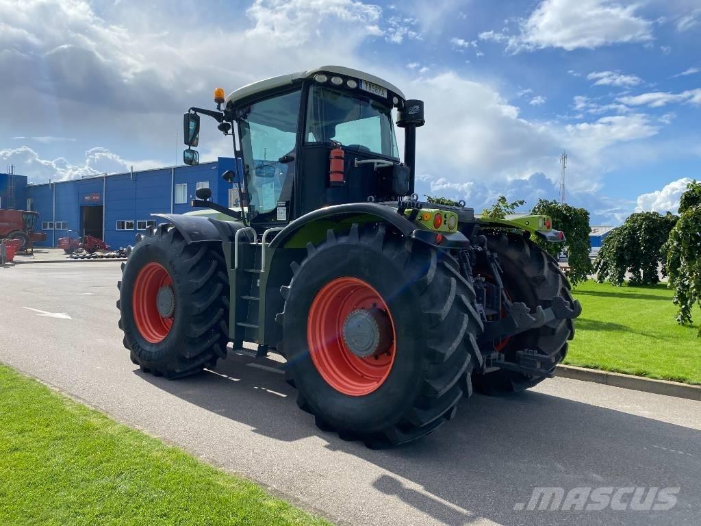 CLAAS Xerion 3800 Traktorji