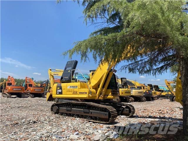 Komatsu PC 240-8 Bagri goseničarji