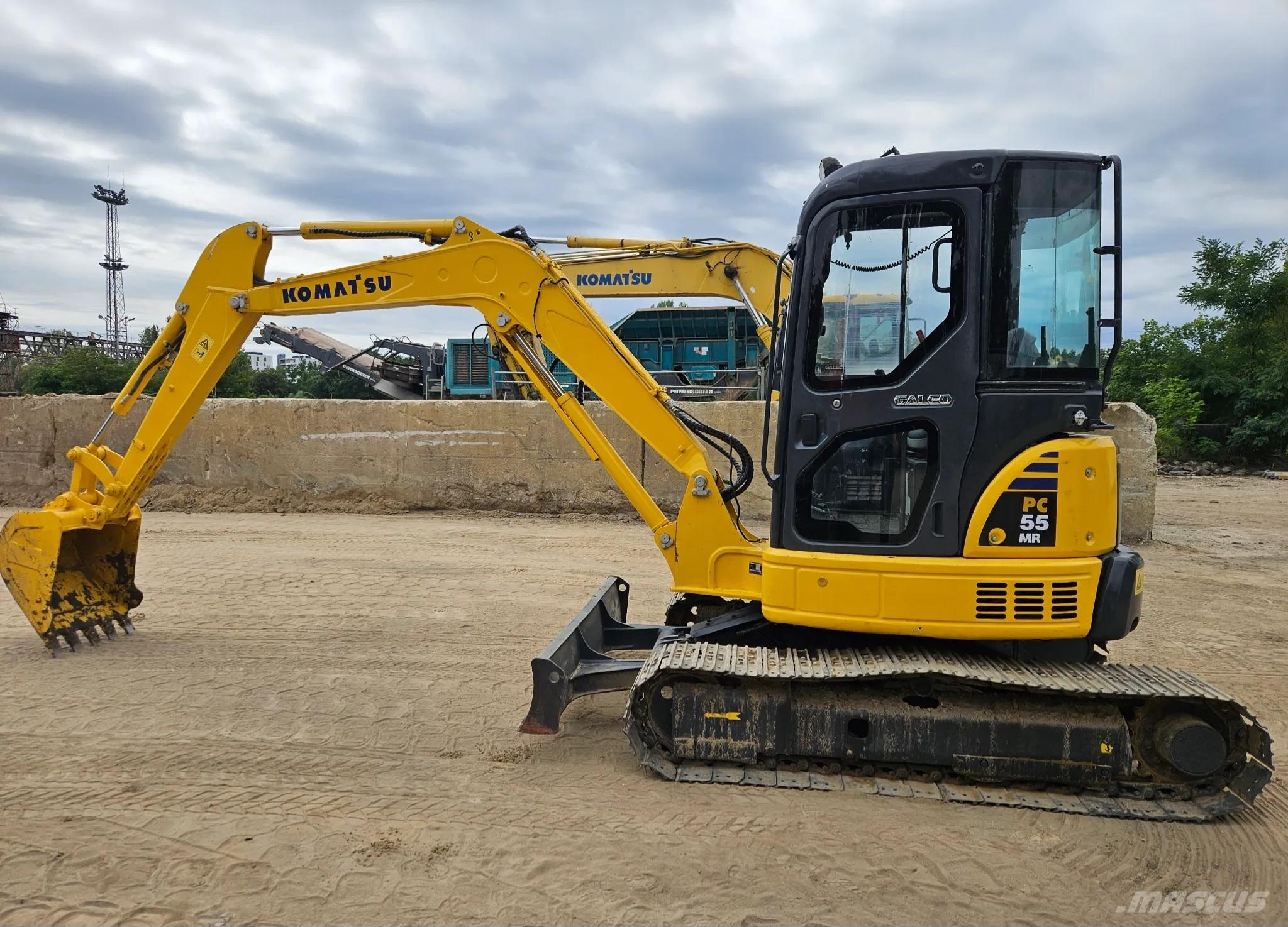 Komatsu PC55 Bagri goseničarji