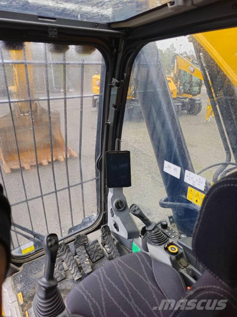 CAT 374 Bagri goseničarji