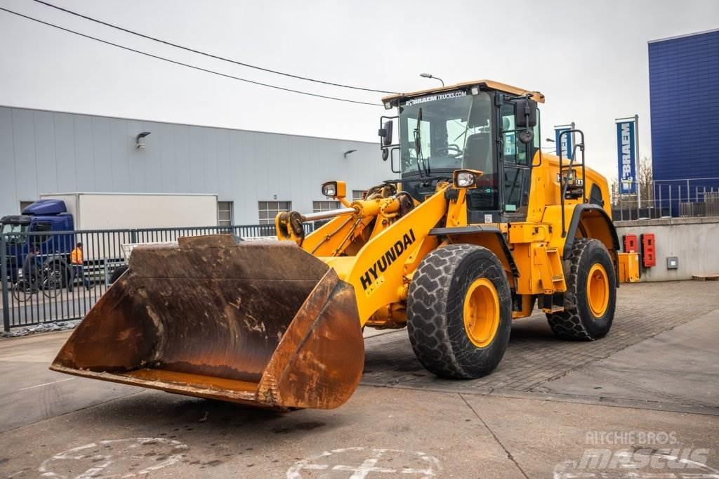 Hyundai HL955XT Kolesni nakladalci