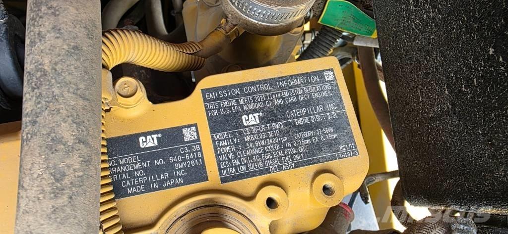 CAT 908M , 908 Kolesni nakladalci