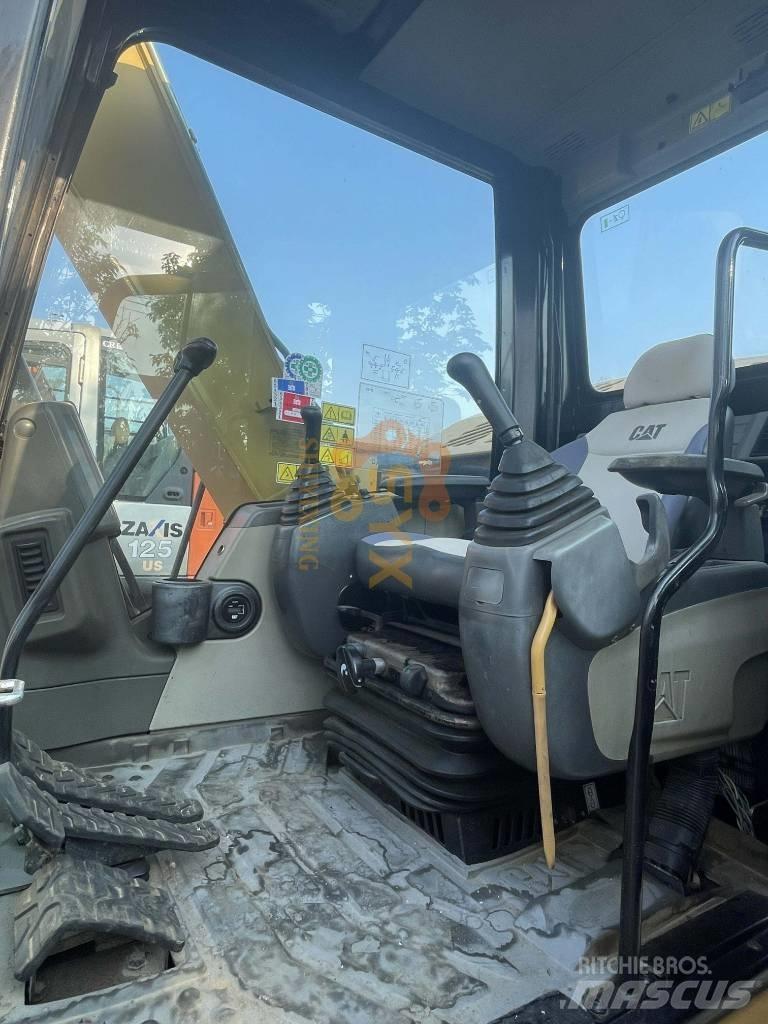 Komatsu PC 200-8 Bagri goseničarji