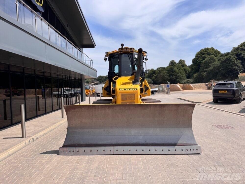 Komatsu D51PXi-24EO Buldožerji goseničarji