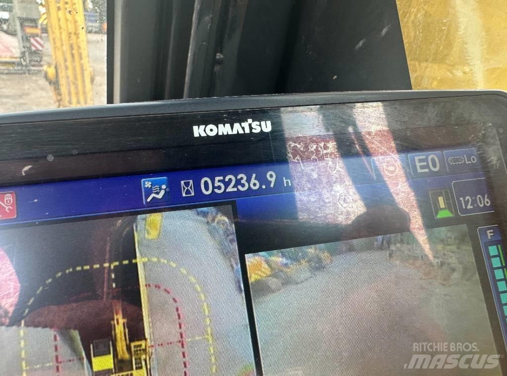 Komatsu PC 210 LC-11 Bagri goseničarji