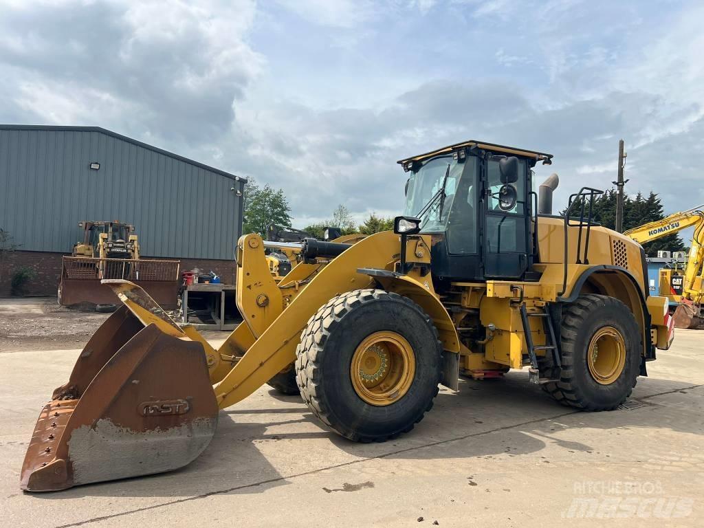 CAT 962 K Kolesni nakladalci
