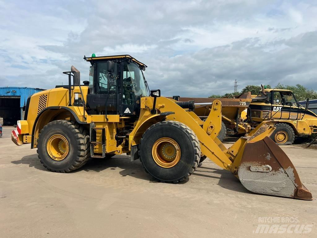 CAT 962 K Kolesni nakladalci