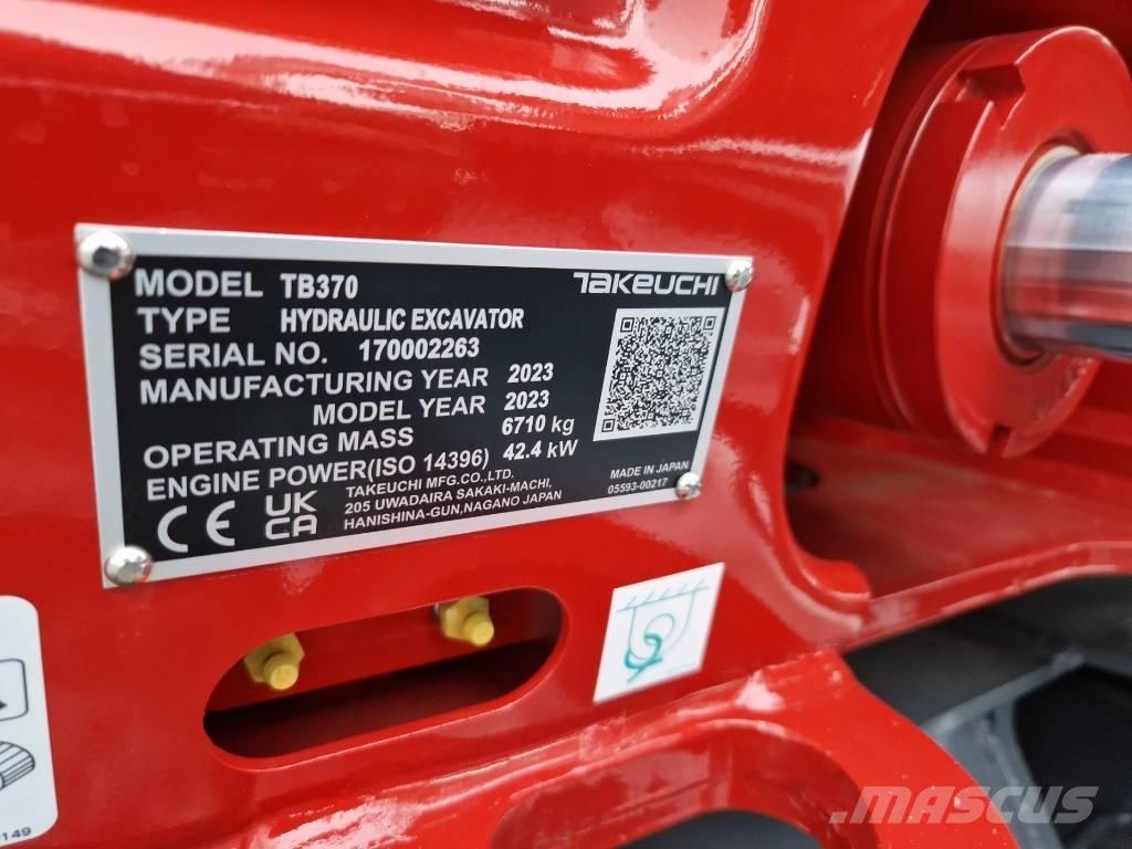 Takeuchi TB370 Mini bagri <7t