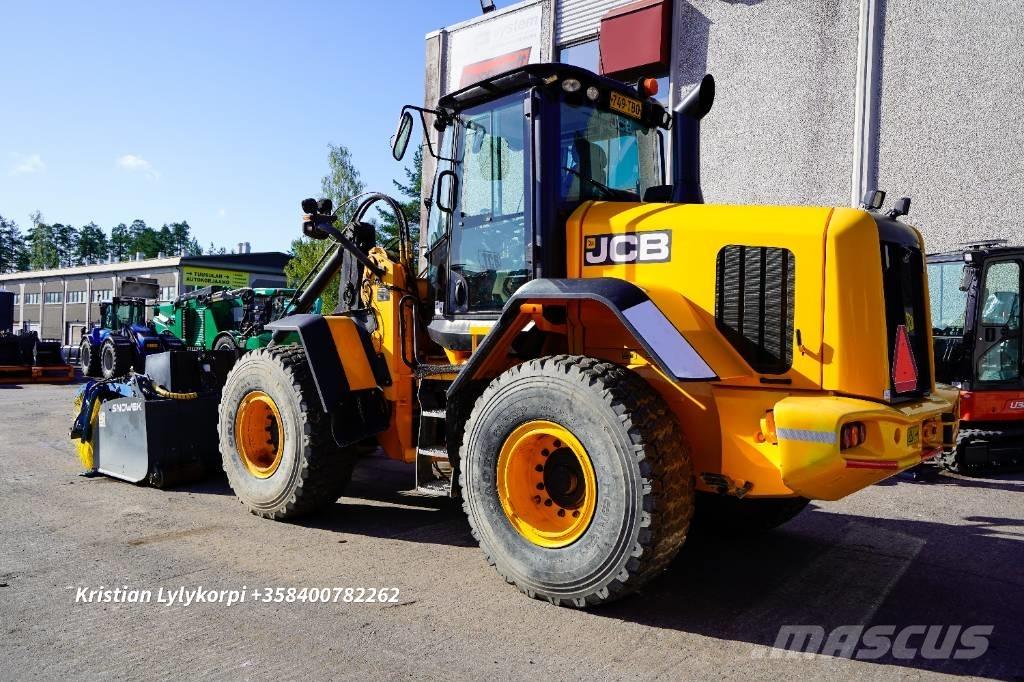 JCB 437HT Kolesni nakladalci