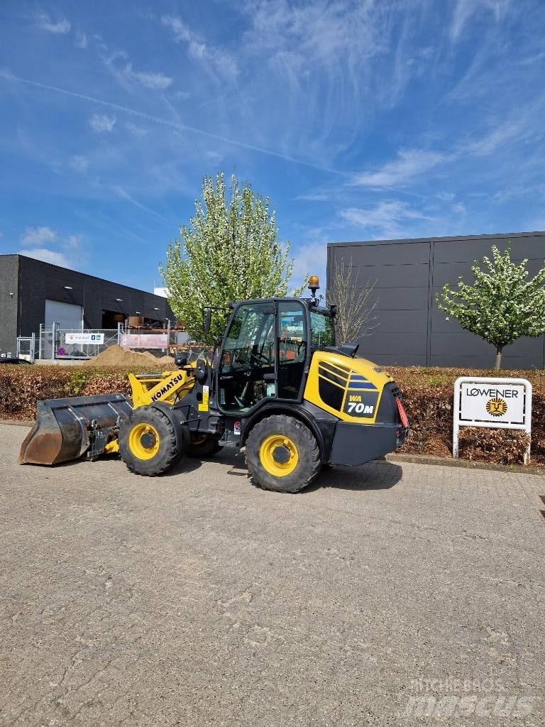 Komatsu WA70M Mini nakladalci