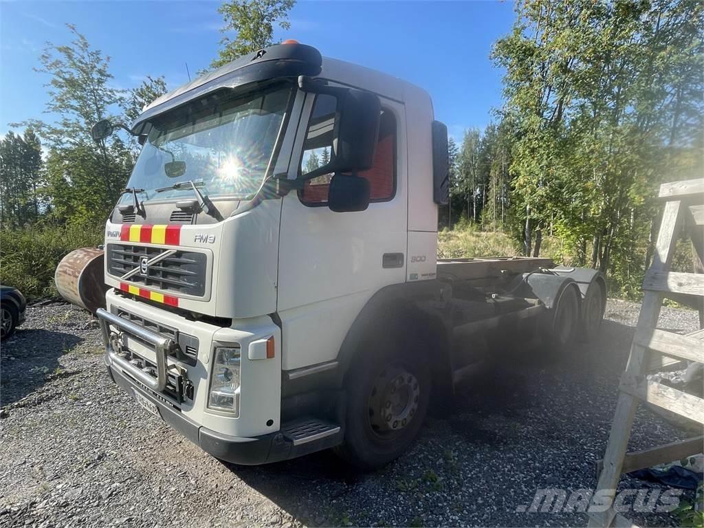 Volvo FM9 Razstavljivi tovornjaki z žičnimi dvigali