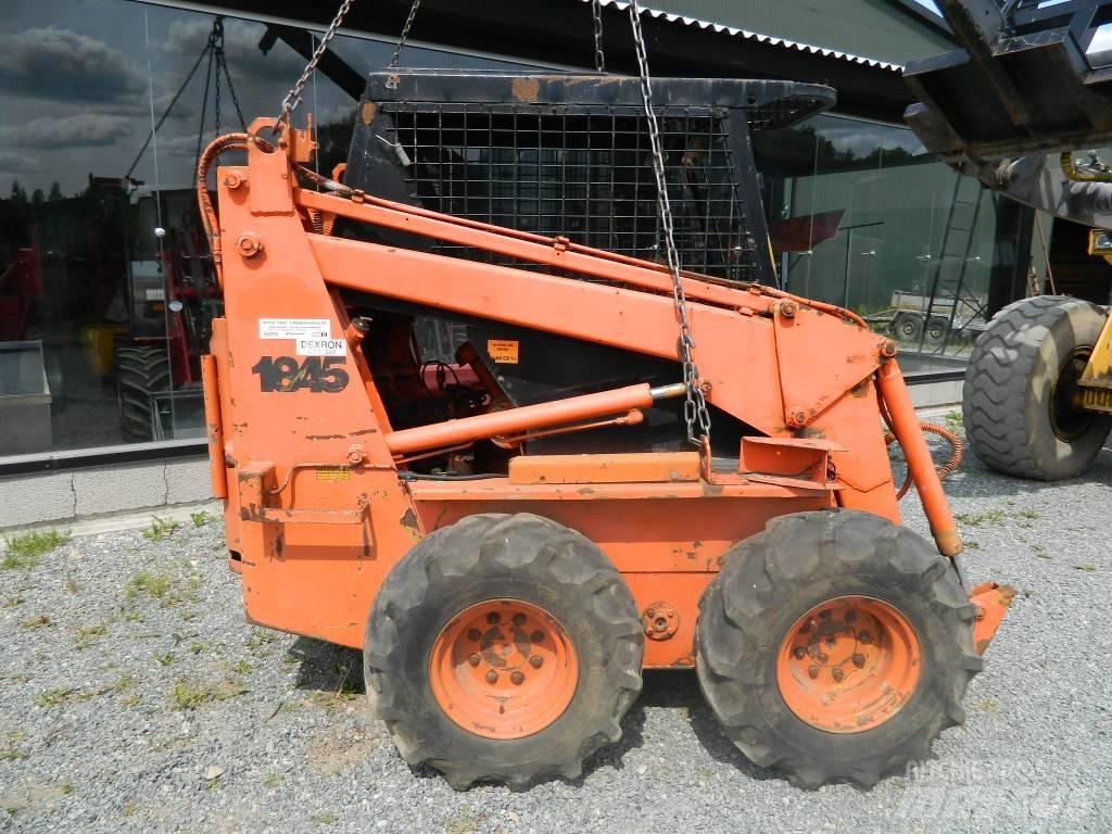 CASE 1845 Skid steer mini nakladalci
